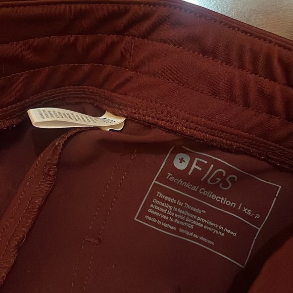 Burgundy Zamora Scrub Pants - Picture 3 of 3